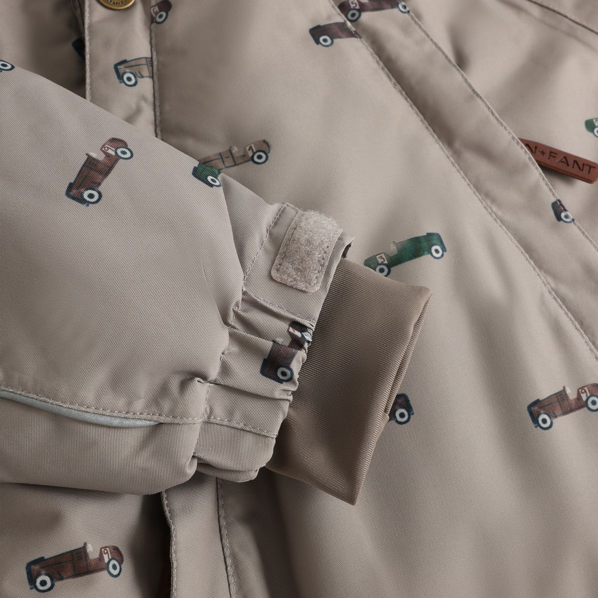En Fant Vinterdress Baby med Print Fungi